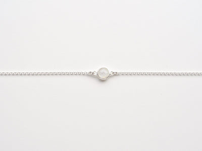 Delicate Dot: Mondstein Armband silber | Zwei Größen - Mia&Martha by Katja Schmalen