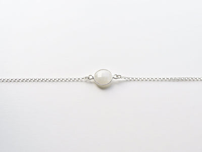 Delicate Dot: Mondstein Armband silber | Zwei Größen - Mia&Martha by Katja Schmalen