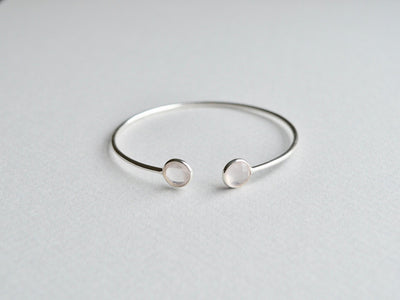Delicate Dots: Rosenquarz Armspange | vergoldet, rosévergoldet, silber