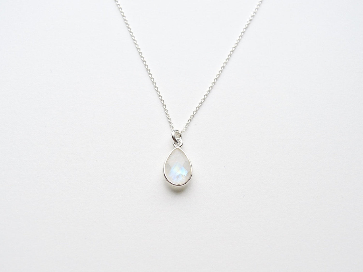 Delicate Drops: Mondstein Kette | vergoldet, rosévergoldet, silber