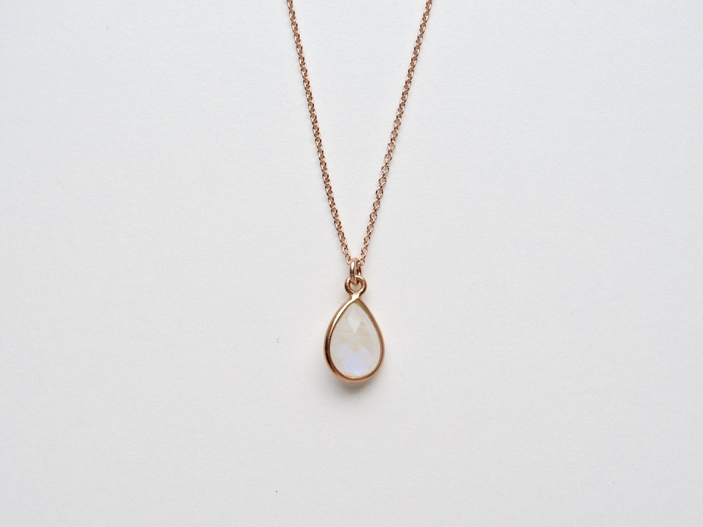 Delicate Drops: Mondstein Kette | vergoldet, rosévergoldet, silber