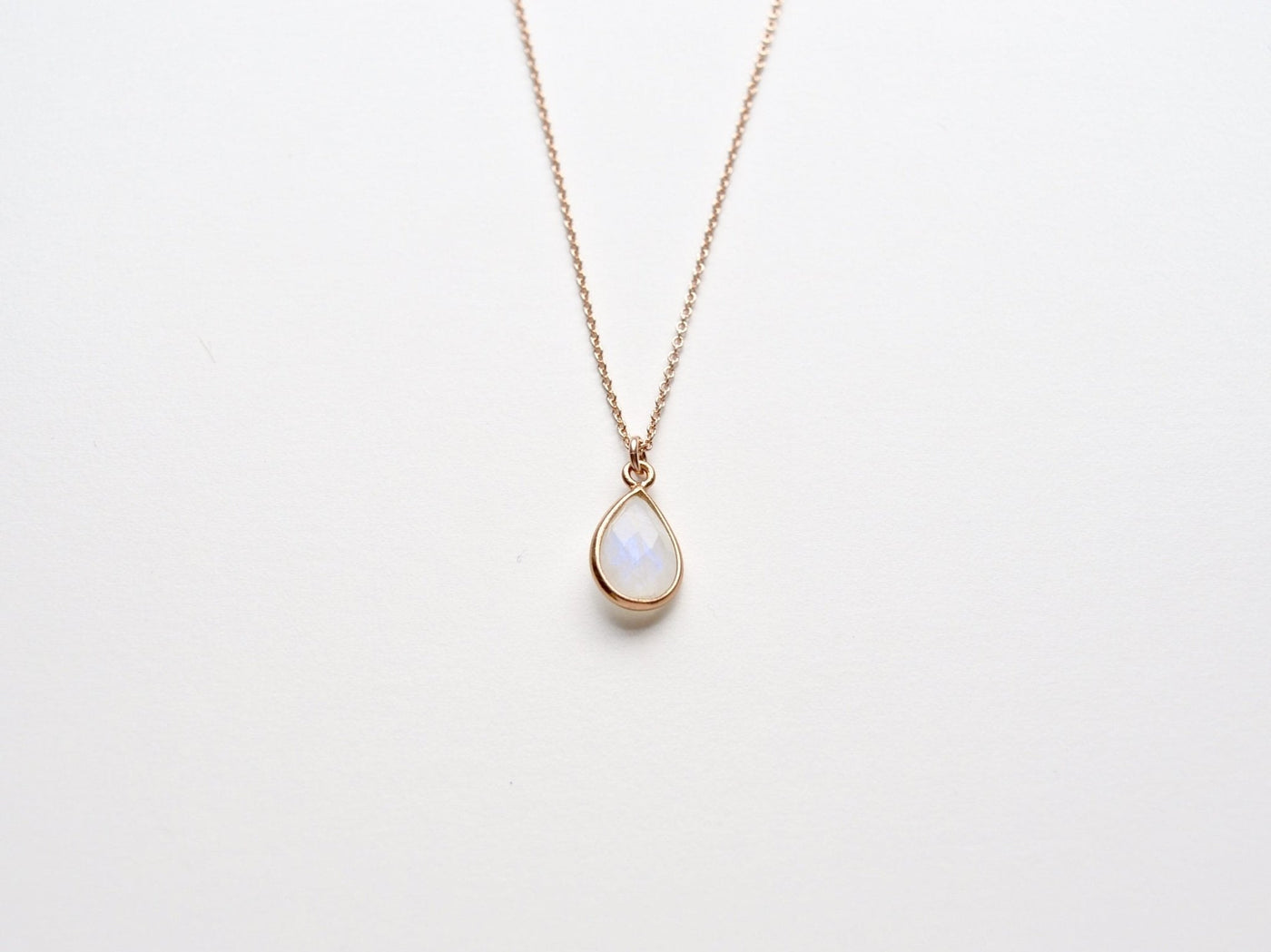 Delicate Drops: Mondstein Kette | vergoldet, rosévergoldet, silber