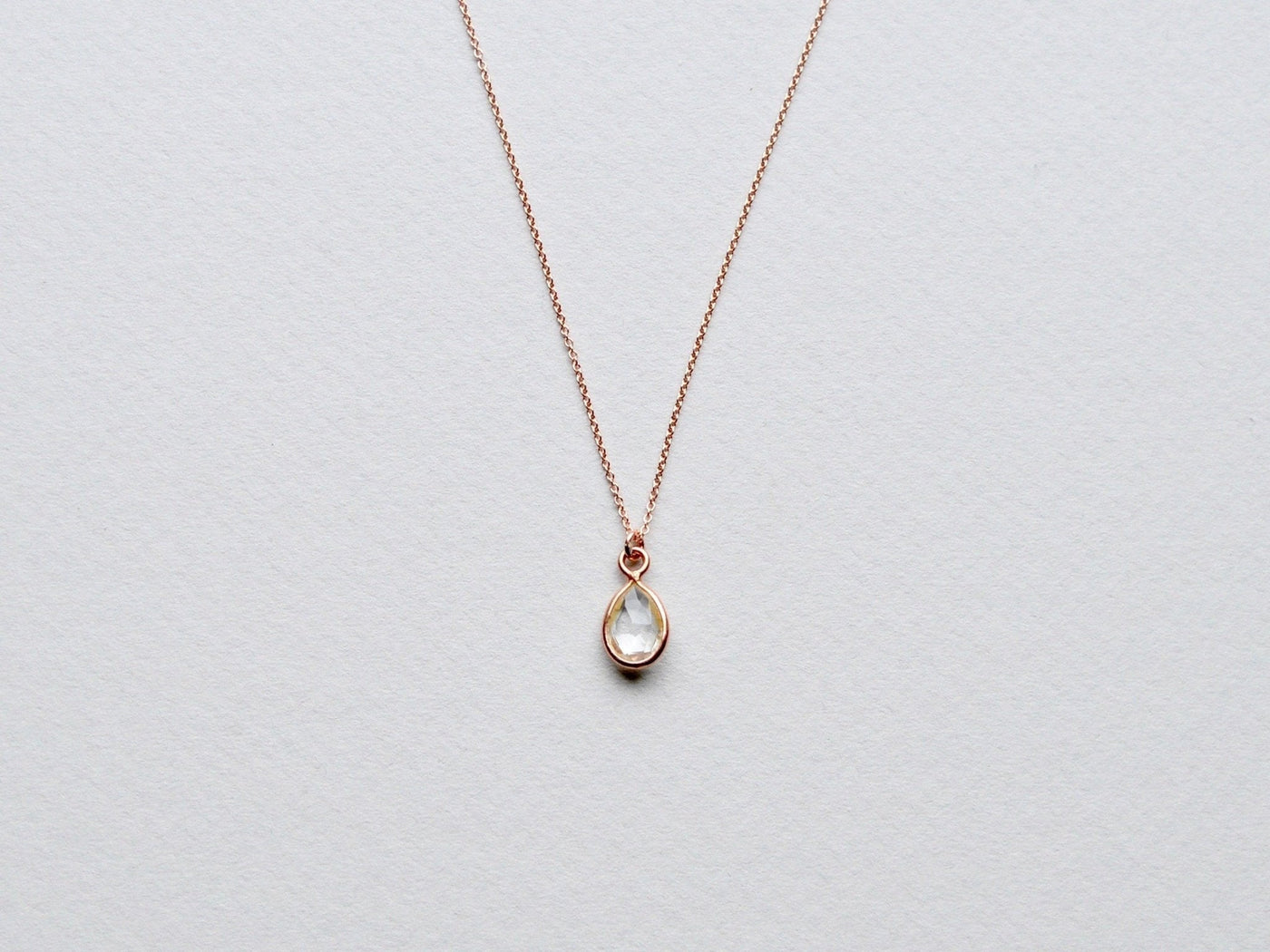 Delicate Drops: Rock Crystal Kette | vergoldet, rosévergoldet, silber