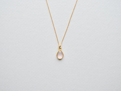 Delicate Drops: Rosenquarz Kette vergoldet - Mia&Martha by Katja Schmalen