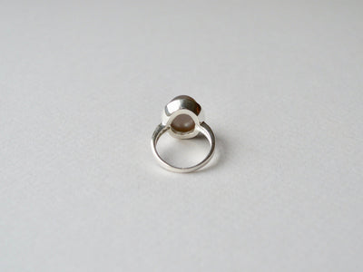 Einzelstück: Grauer Mondstein Statement Ring vergoldet - Mia&Martha by Katja Schmalen