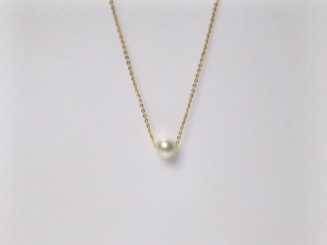 Floating Pearls: Moderne Perlenkette | vergoldet