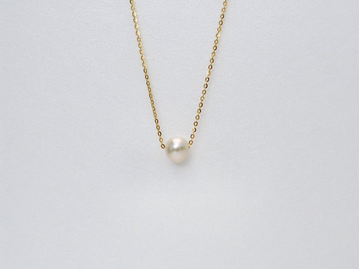 Floating Pearls: Moderne Perlenkette | vergoldet