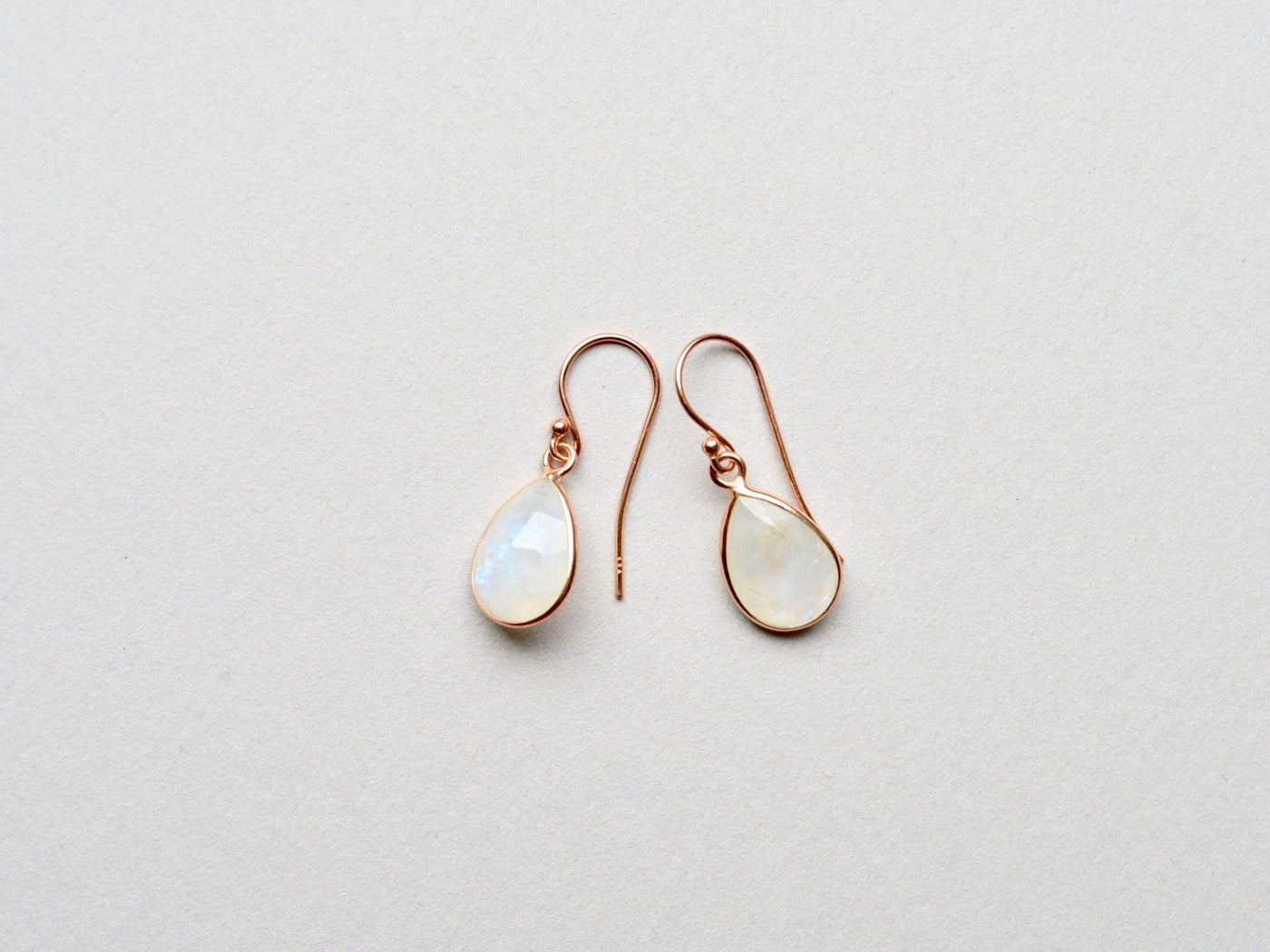 Gem Collection: Deluxe Mondstein Ohrhänger | vergoldet, rosévergoldet, silber - Mia&Martha by Katja Schmalen