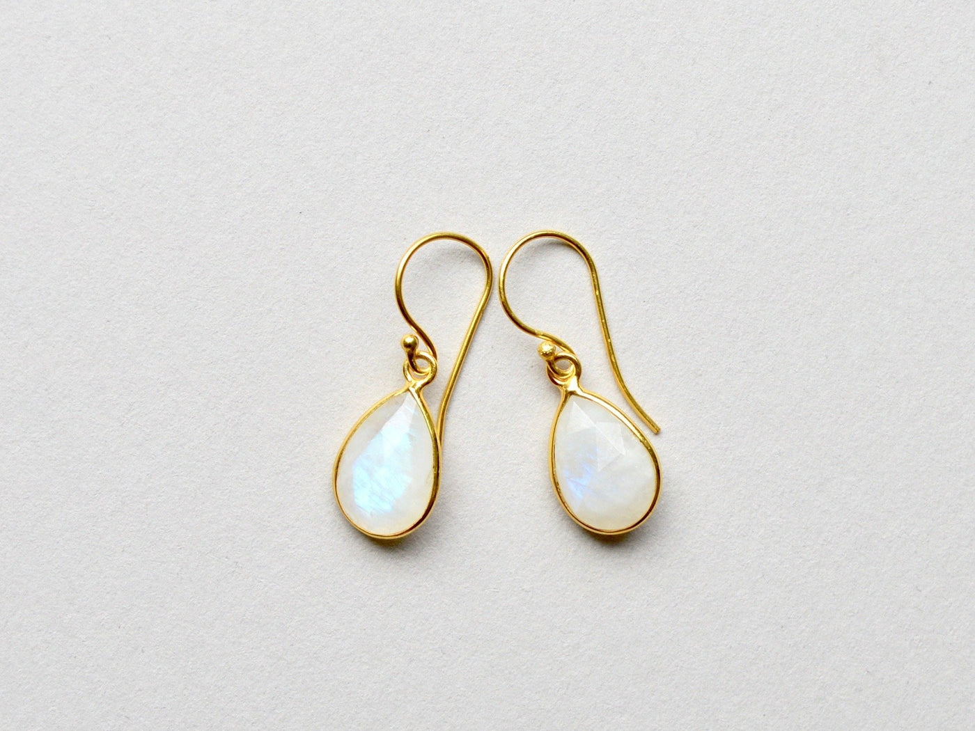 Gem Collection: Deluxe Mondstein Ohrhänger | vergoldet, rosévergoldet, silber - Mia&Martha by Katja Schmalen