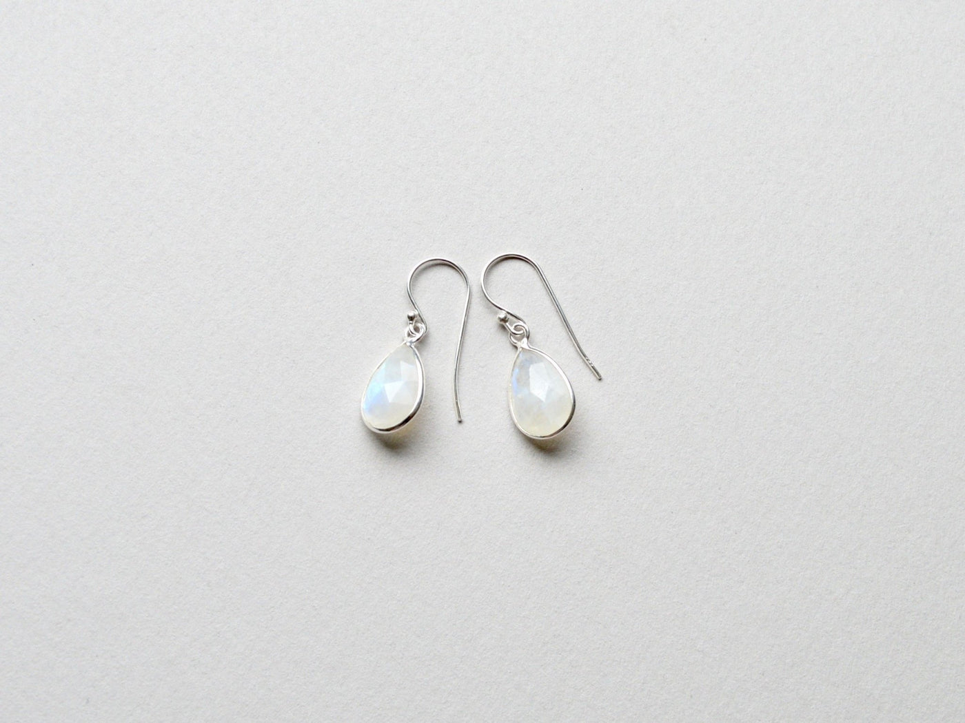 Gem Collection: Deluxe Mondstein Ohrhänger | vergoldet, rosévergoldet, silber - Mia&Martha by Katja Schmalen