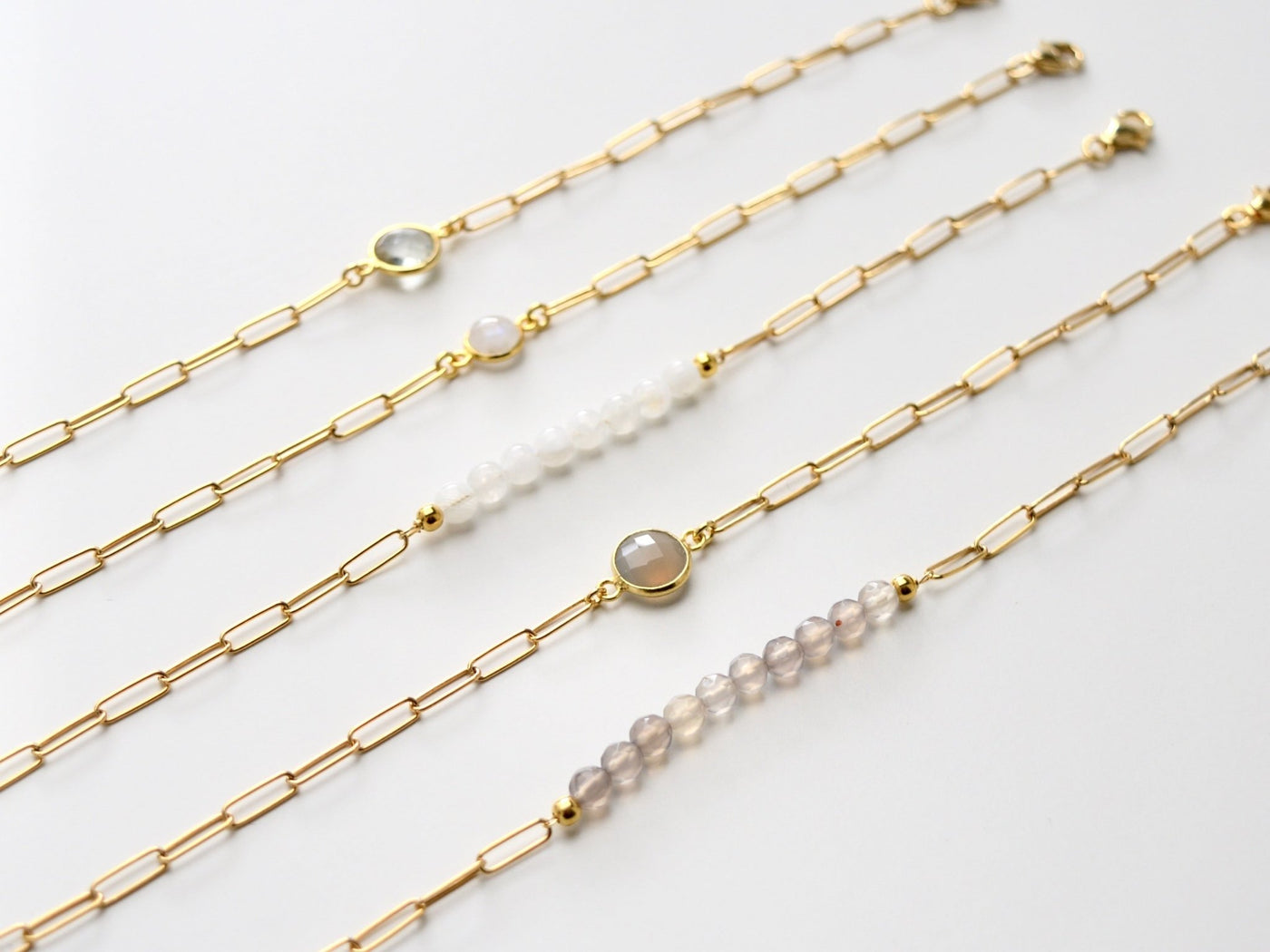 Gem Collection: Modernes Armband mit Halbedelsteinen | vergoldet