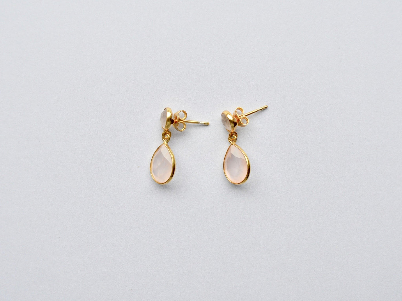 Gem Collection: Rosenquarz Ohrstecker Facette vergoldet - Mia&Martha by Katja Schmalen