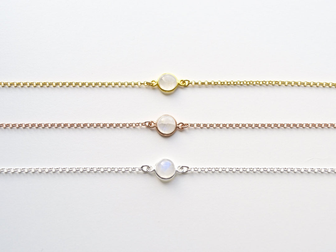 Gem Dot: Mondstein Armband vergoldet - Mia&Martha by Katja Schmalen