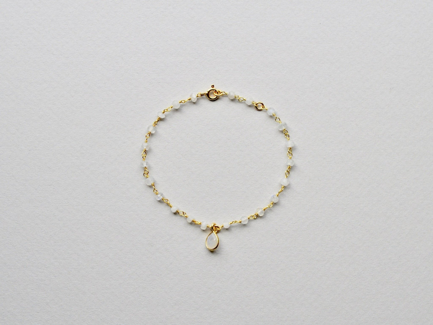 Gems & Gems: Mondstein Armband Facette vergoldet - Mia&Martha by Katja Schmalen