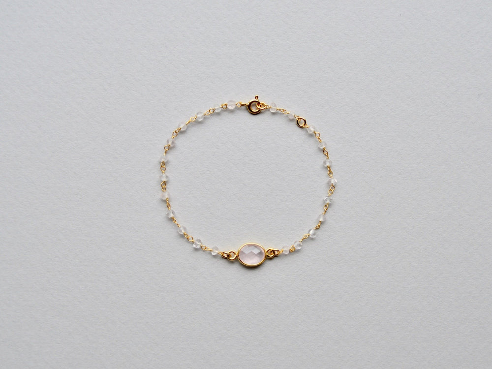 Gems & Gems: Rosenquarz Armband Small Oval vergoldet - Mia&Martha by Katja Schmalen