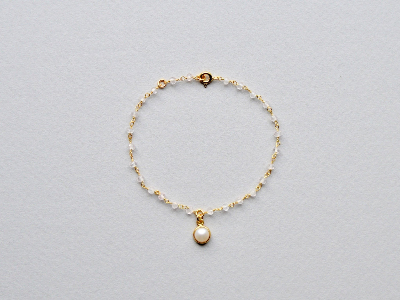 Gems & Pearls: Rosenquarz & Perle Armband vergoldet - Mia&Martha by Katja Schmalen