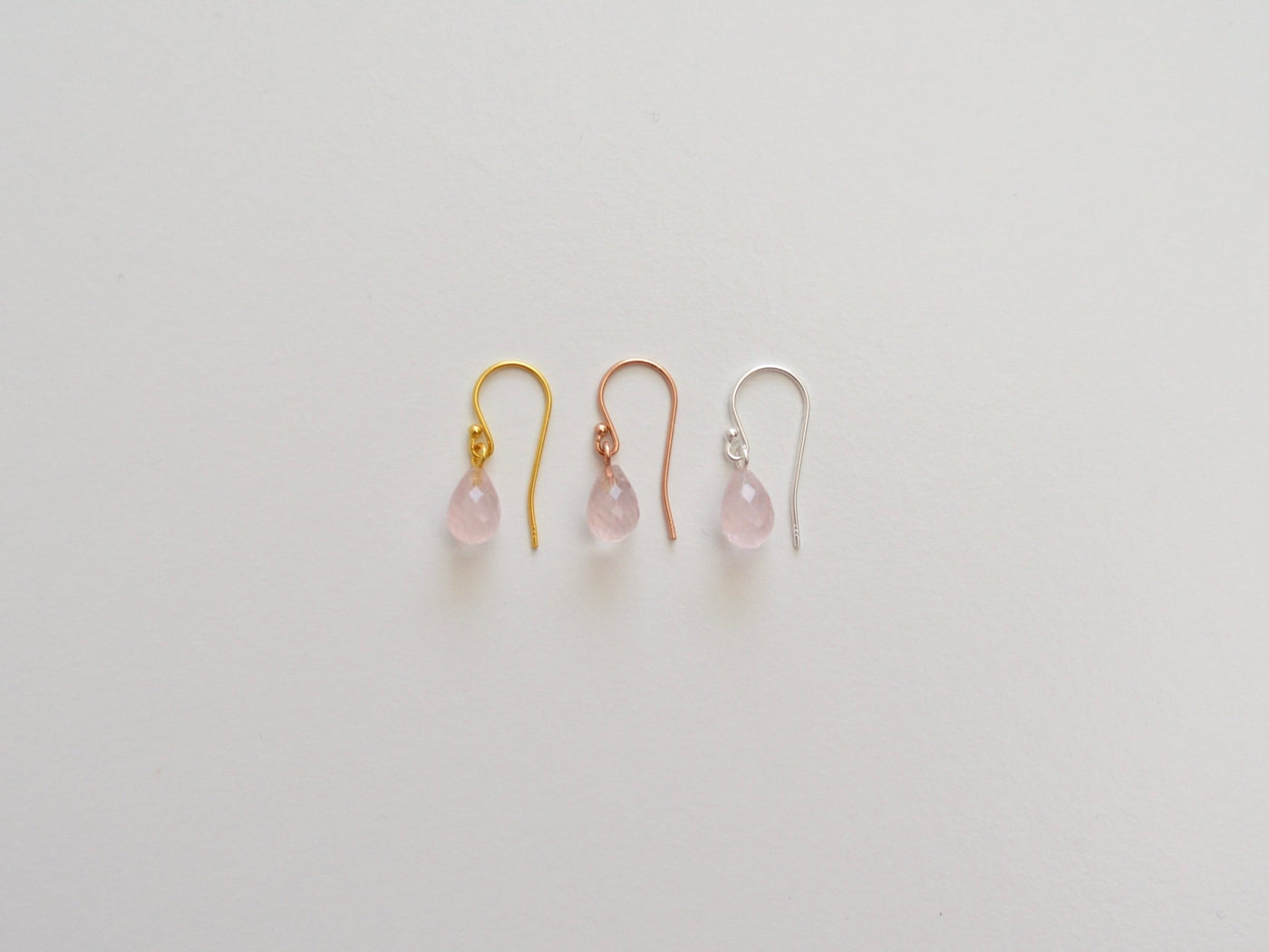 Gentle Drops: Zarte Rosenquarz Ohrringe | vergoldet, rosévergoldet, silber