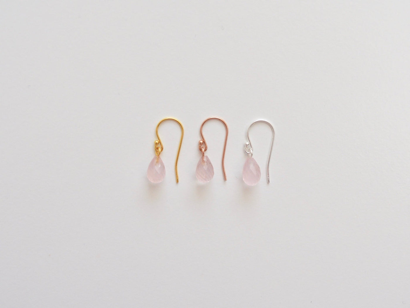 Gentle Drops: Zarte Rosenquarz Ohrringe | vergoldet, rosévergoldet, silber