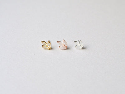 Gracie: Mondstein Ohrstecker | vergoldet, rosévergoldet, silber - Mia&Martha by Katja Schmalen