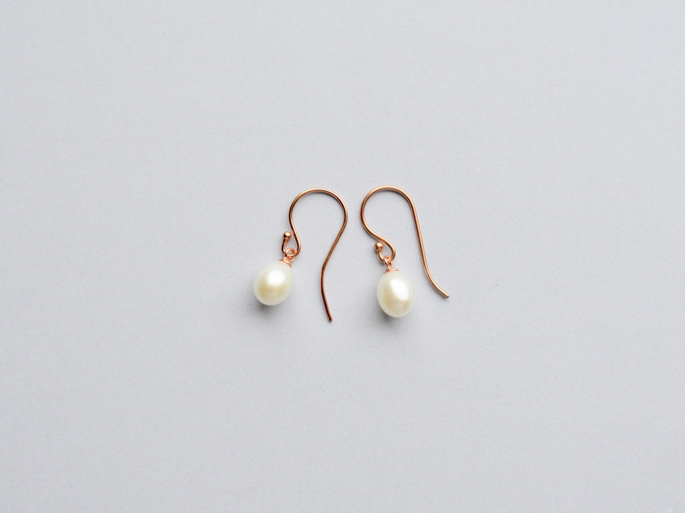Natural Pearls: Edle Perlenohrringe | rosévergoldet, silber - Mia&Martha by Katja Schmalen
