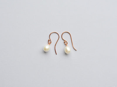 Natural Pearls: Edle Perlenohrringe | rosévergoldet, silber - Mia&Martha by Katja Schmalen