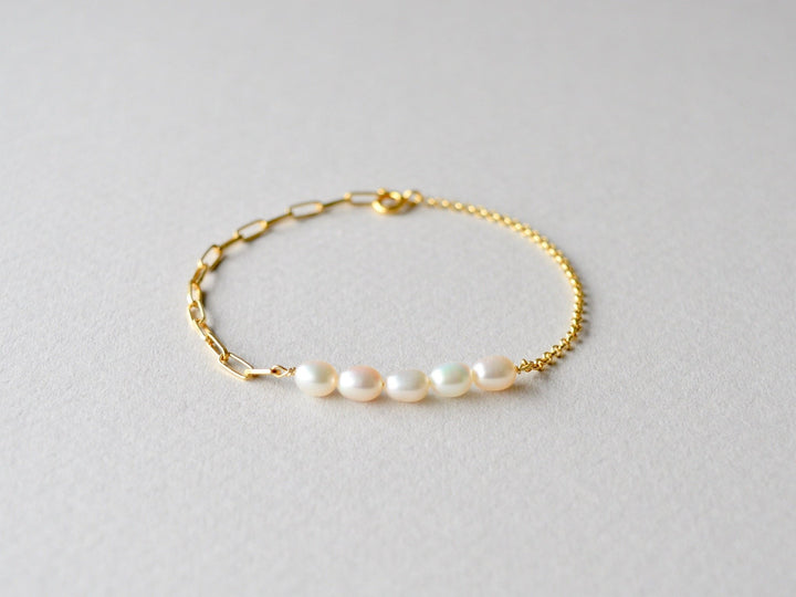 Natural Pearls: Edles Perlen Armband | vergoldet, silber - Mia&Martha by Katja Schmalen