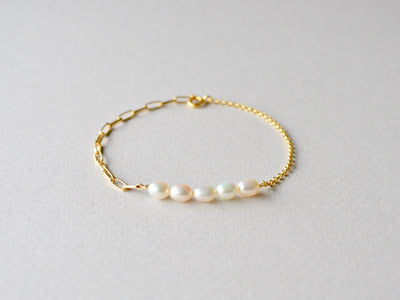 Natural Pearls: Edles Perlen Armband | vergoldet, silber - Mia&Martha by Katja Schmalen