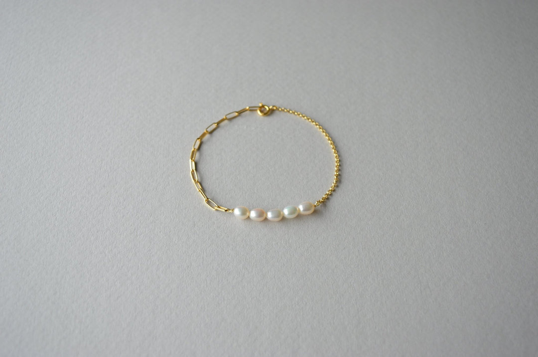 Natural Pearls: Edles Perlen Armband | vergoldet, silber - Mia&Martha by Katja Schmalen