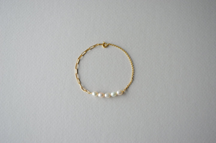 Natural Pearls: Edles Perlen Armband | vergoldet, silber - Mia&Martha by Katja Schmalen