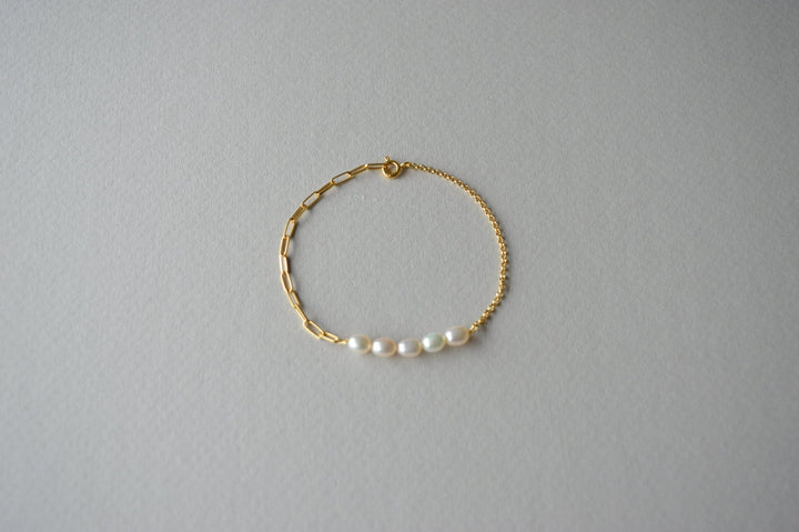 Natural Pearls: Edles Perlen Armband | vergoldet, silber - Mia&Martha by Katja Schmalen