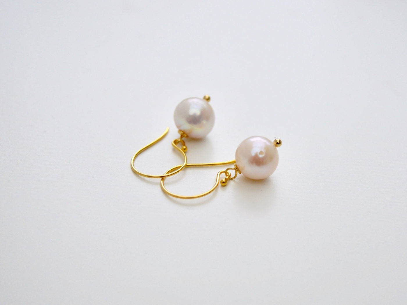 Natural Pearls: Perlen Ohrringe round | vergoldet, rosévergoldet, silber