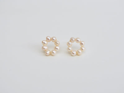 Natural Pearls: Perlenstecker Circle | vergoldet