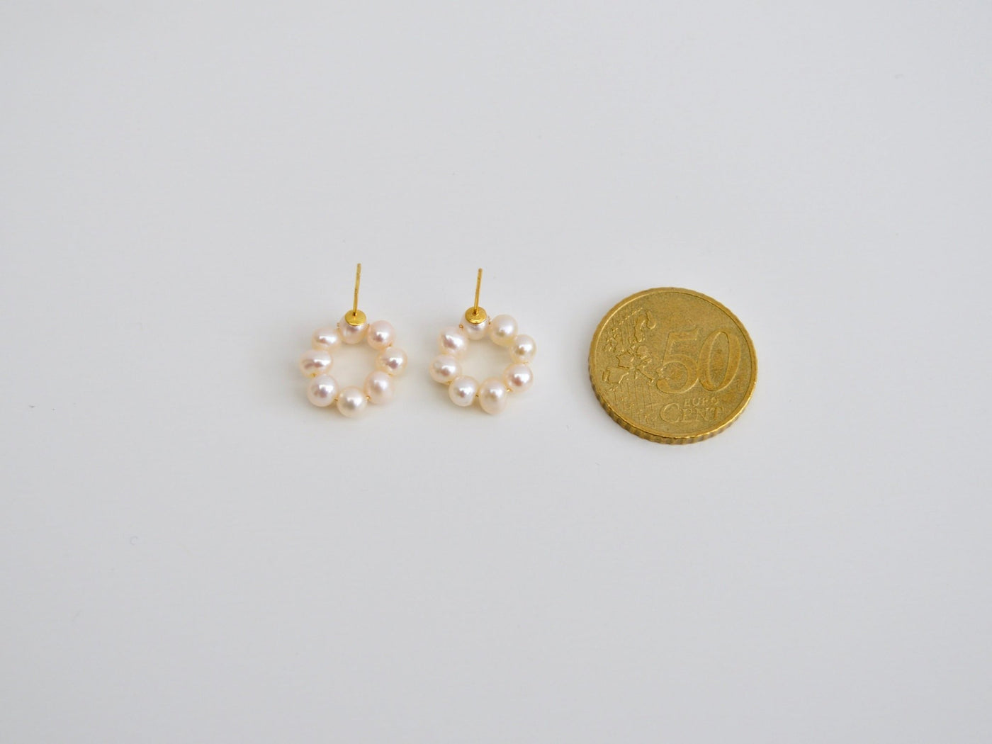 Natural Pearls: Perlenstecker Circle | vergoldet