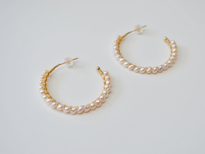 Natural Pearls: Statement Perlenstecker Half Hoops| vergoldet