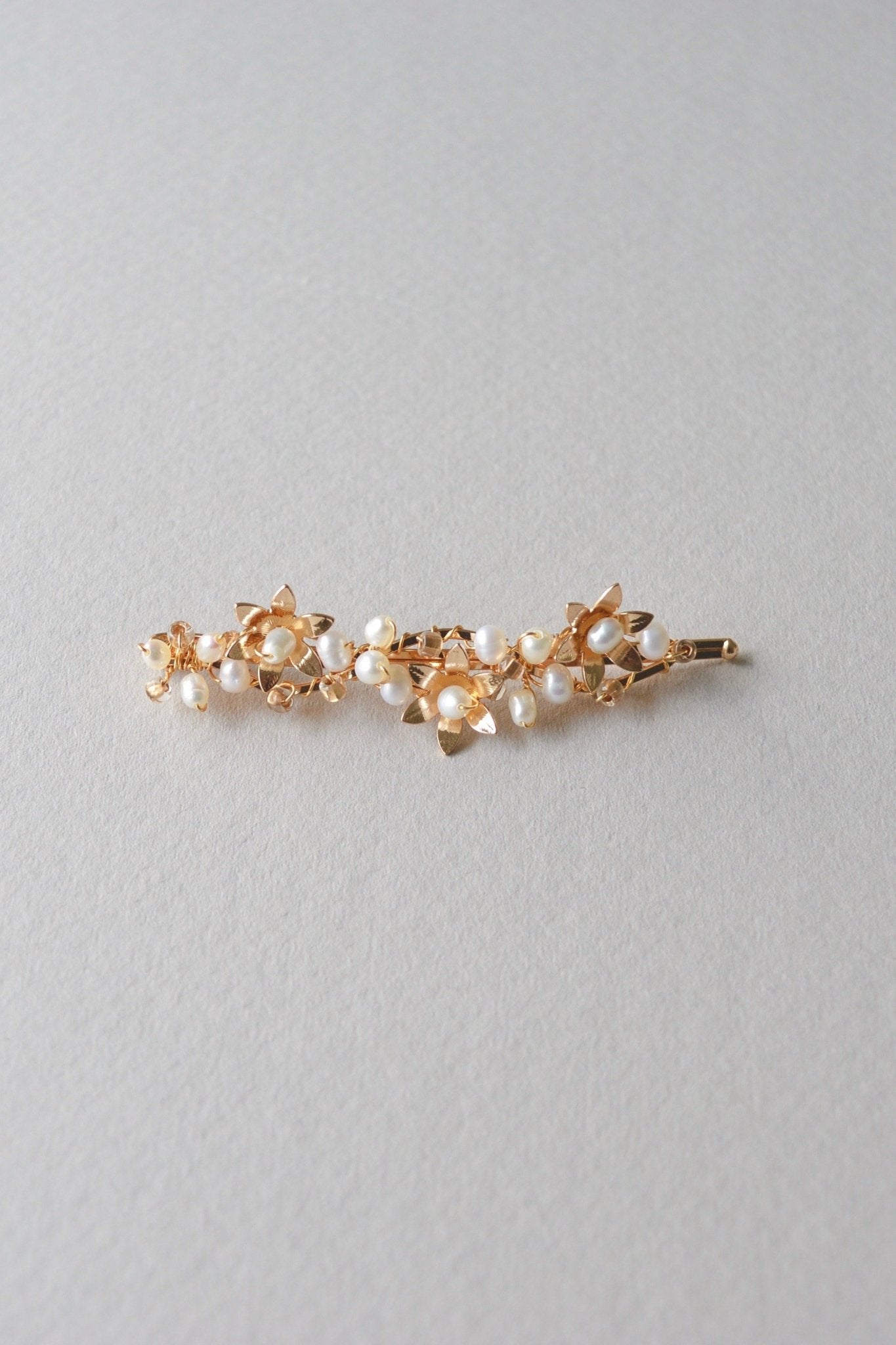 Natural Pearls: Perlen Haarspange Heli | Farbe gold