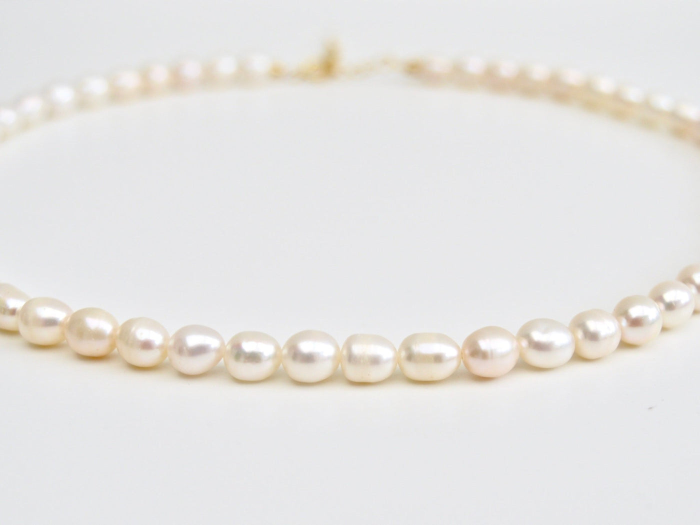 Pearl Collection: Kurze Perlenkette Choker | vergoldet