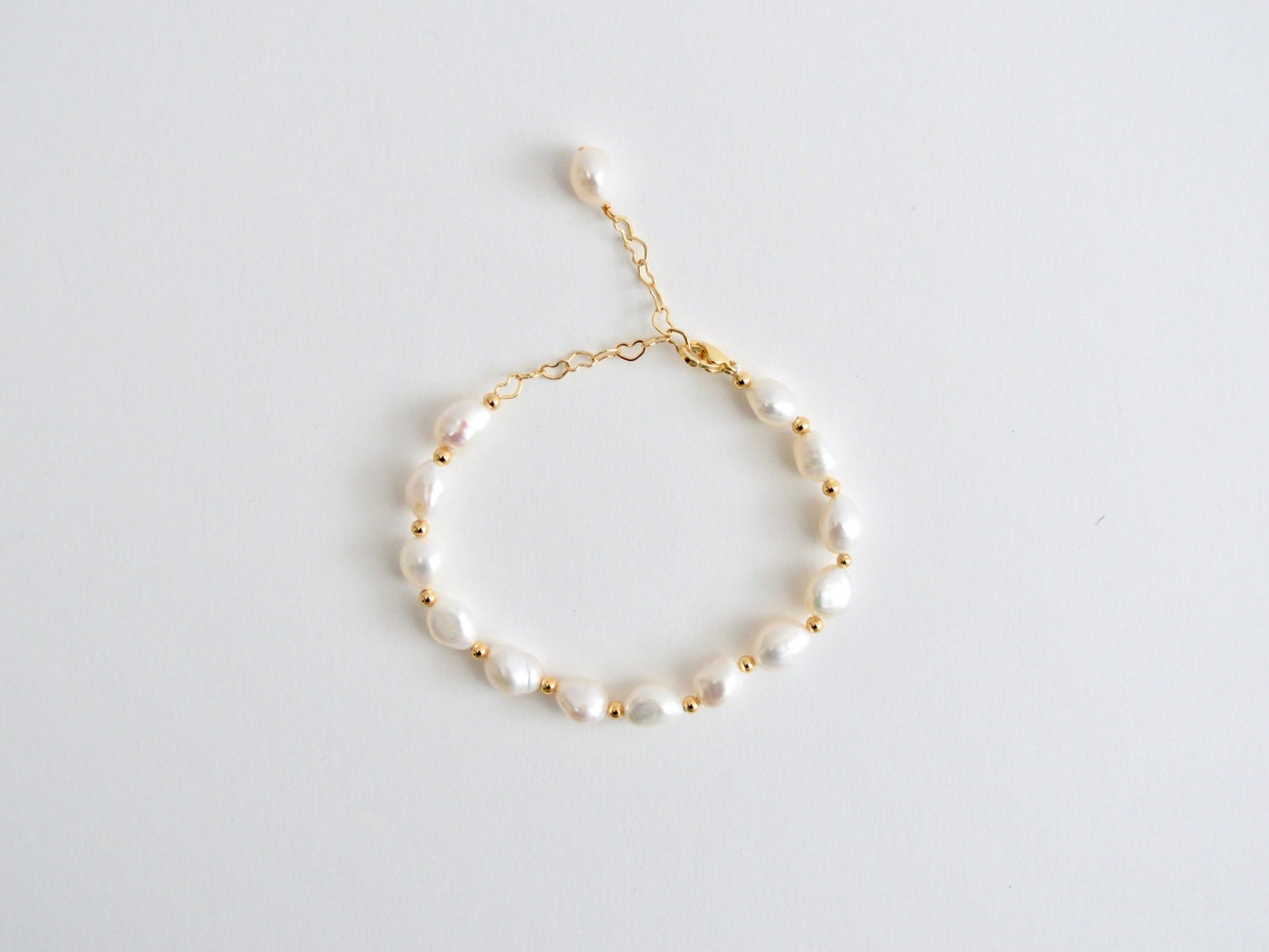 Pearl Collection: Perlenarmband Hearts | vergoldet