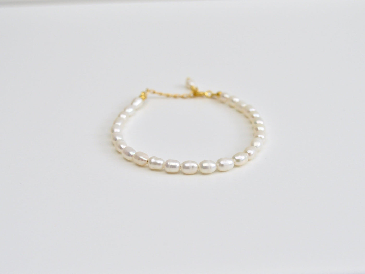 Pearl Collection: Schönes Perlenarmband | vergoldet
