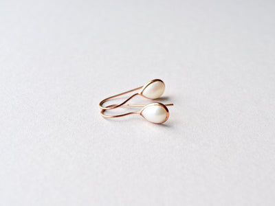 Pearl Drops: Bezaubernde Perlen Ohrhänger | vergoldet, rosévergoldet, silber
