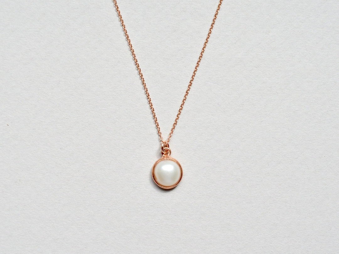 Pearls: Bezaubernde Perlenkette | vergoldet, rosévergoldet, silber