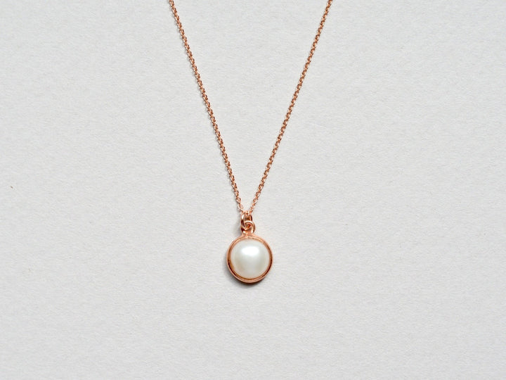 Pearls: Bezaubernde Perlenkette | vergoldet, rosévergoldet, silber