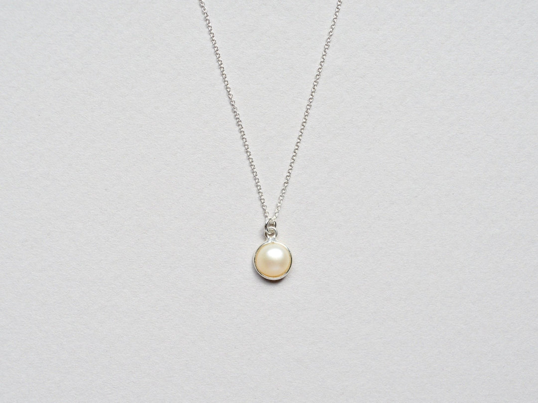 Pearls: Bezaubernde Perlenkette | vergoldet, rosévergoldet, silber