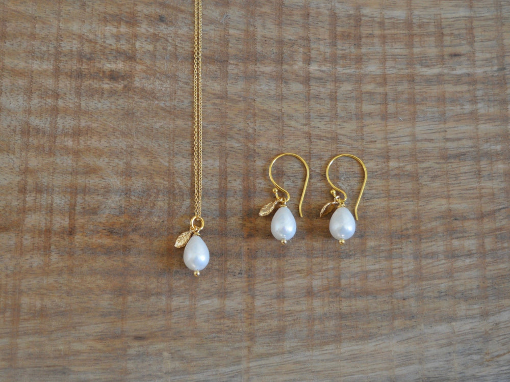 Pearls & Leaves: Zartes Perlenschmuck-Set | vergoldet, silber - Mia&Martha by Katja Schmalen