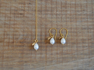 Pearls & Leaves: Zartes Perlenschmuck-Set | vergoldet, silber - Mia&Martha by Katja Schmalen
