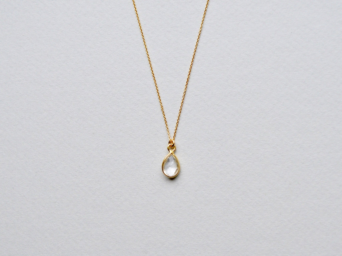 Rock Crystal: Quarz Kette vergoldet - Mia&Martha by Katja Schmalen
