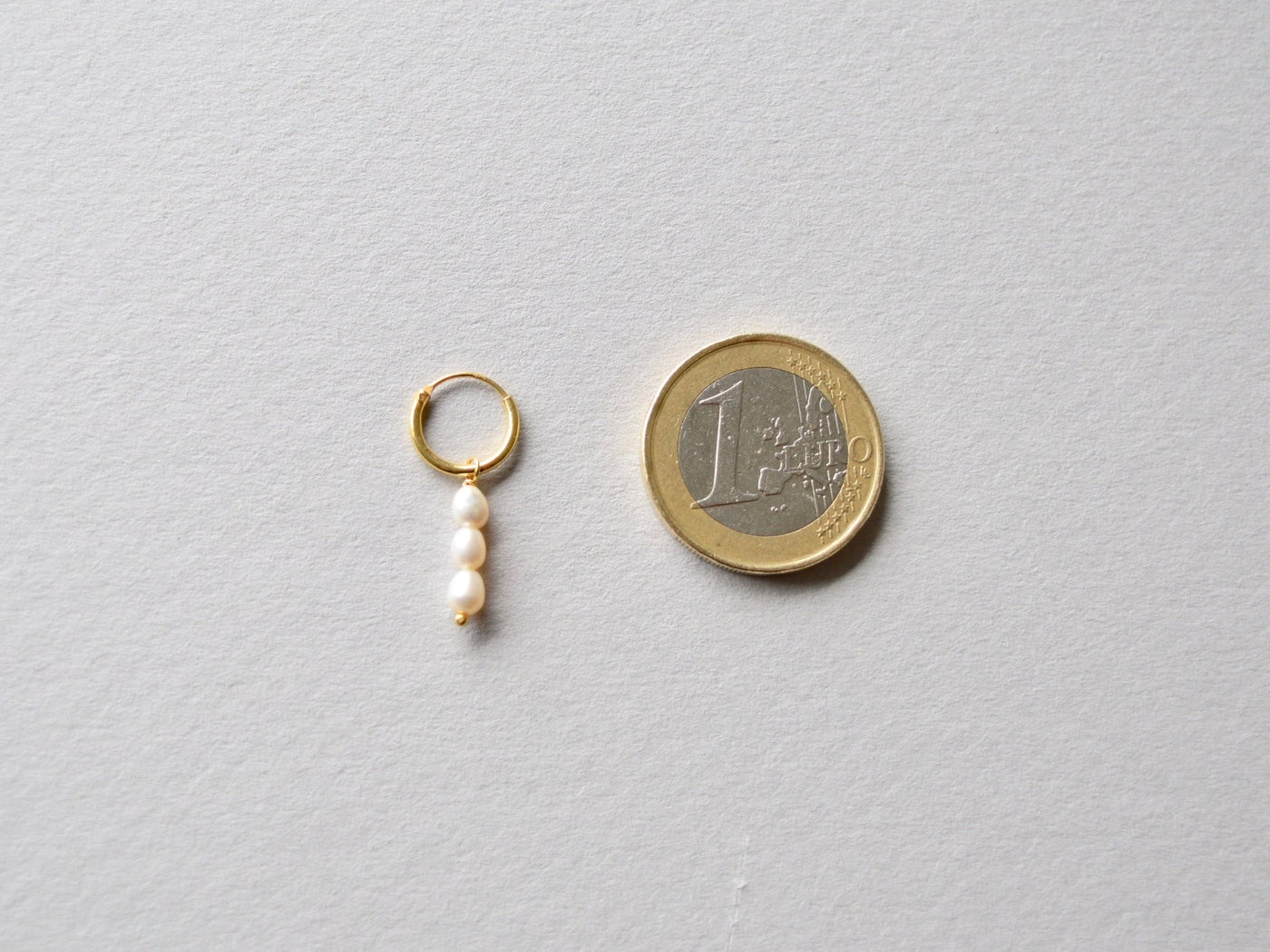 Singles: Zarte Creole mit Perlen | vergoldet, silber - Mia&Martha by Katja Schmalen