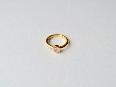 Square Dot: Facettierter Rosenquarz Ring vergoldet - Mia&Martha by Katja Schmalen