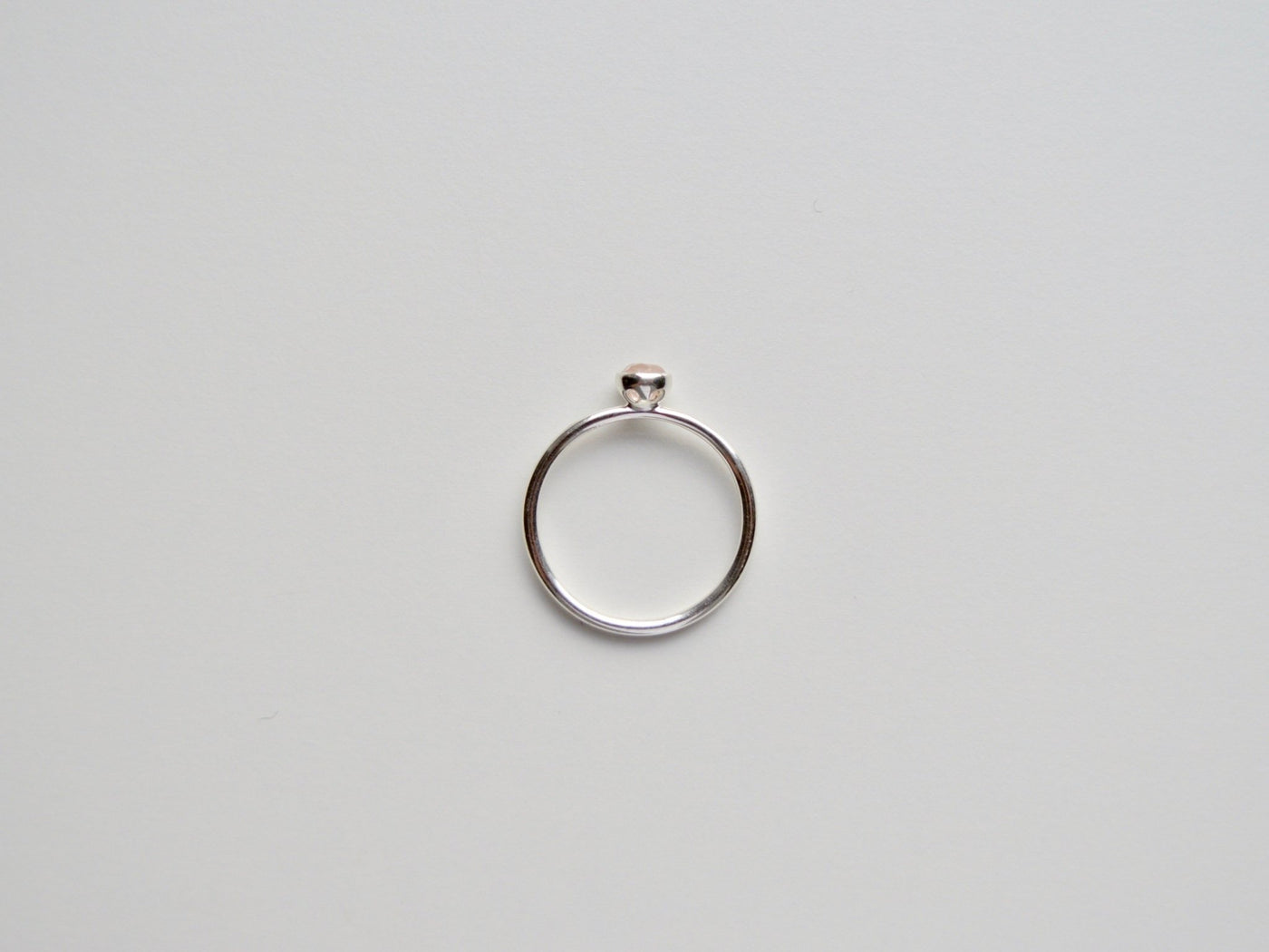 Tiny Gems: Rosenquarz Ring silber - Mia&Martha by Katja Schmalen