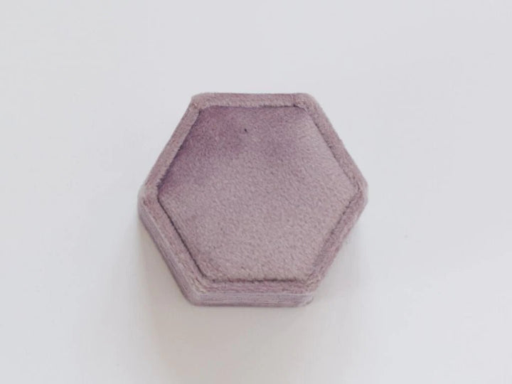 Velvet Love: Ringbox Hexagon aus Samt - verschiedene Farben