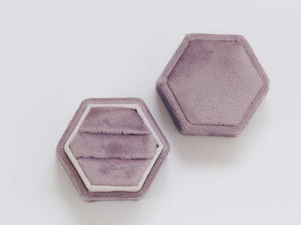 Velvet Love: Ringbox Mauve aus Samt - Mia&Martha by Katja Schmalen